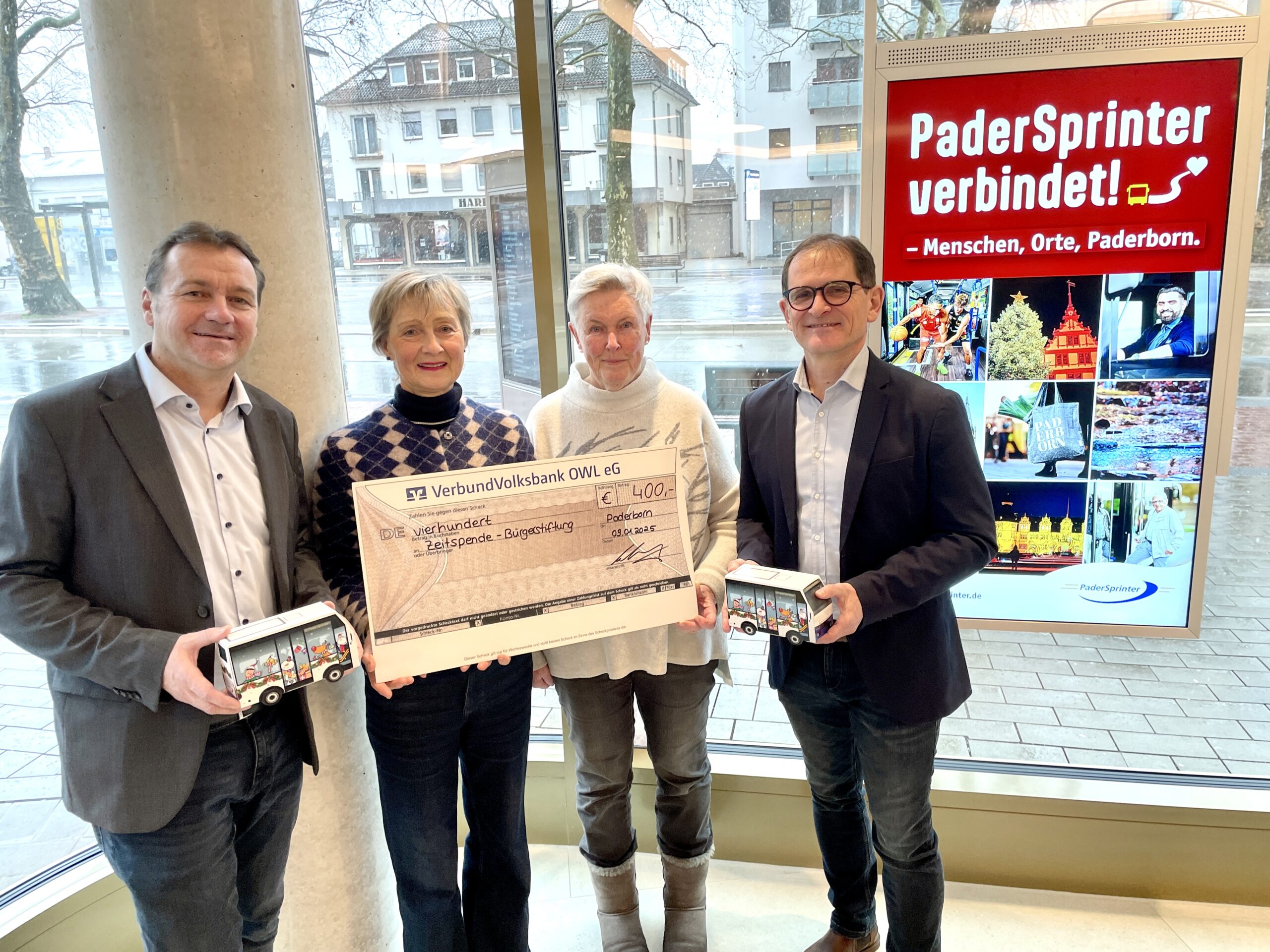 PaderSprinter spendet Erlös aus Adventskalenderverkauf an lokale Organisationen